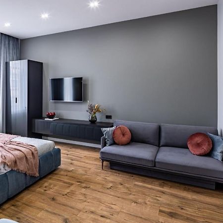 Куліша 12 Apartamento Lviv Exterior foto