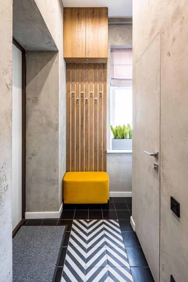 Куліша 12 Apartamento Lviv Exterior foto